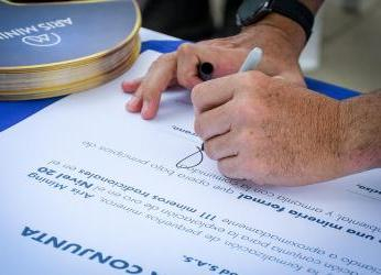 Mineros tradicionales de Marmato se suman a la formalización junto...