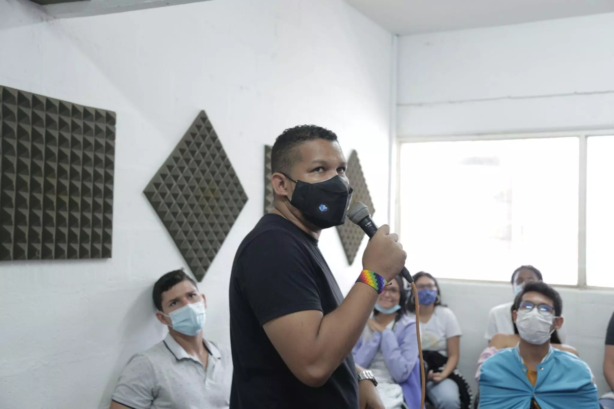 Donación de Equipos Pavimentos Colombia