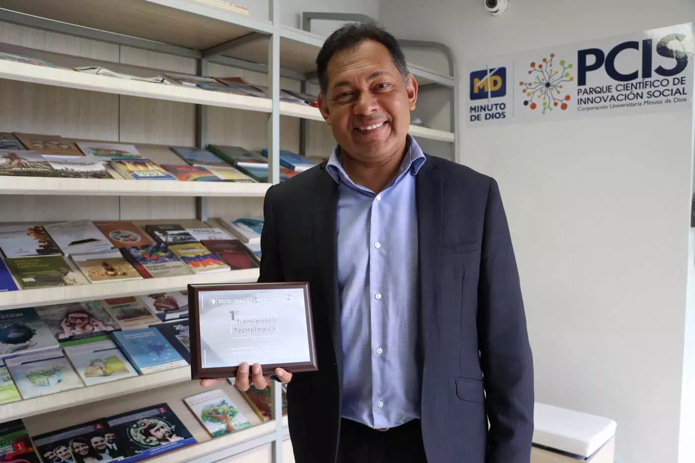 Portada Alberto Chamorro recibe reconocimiento sic fbee2